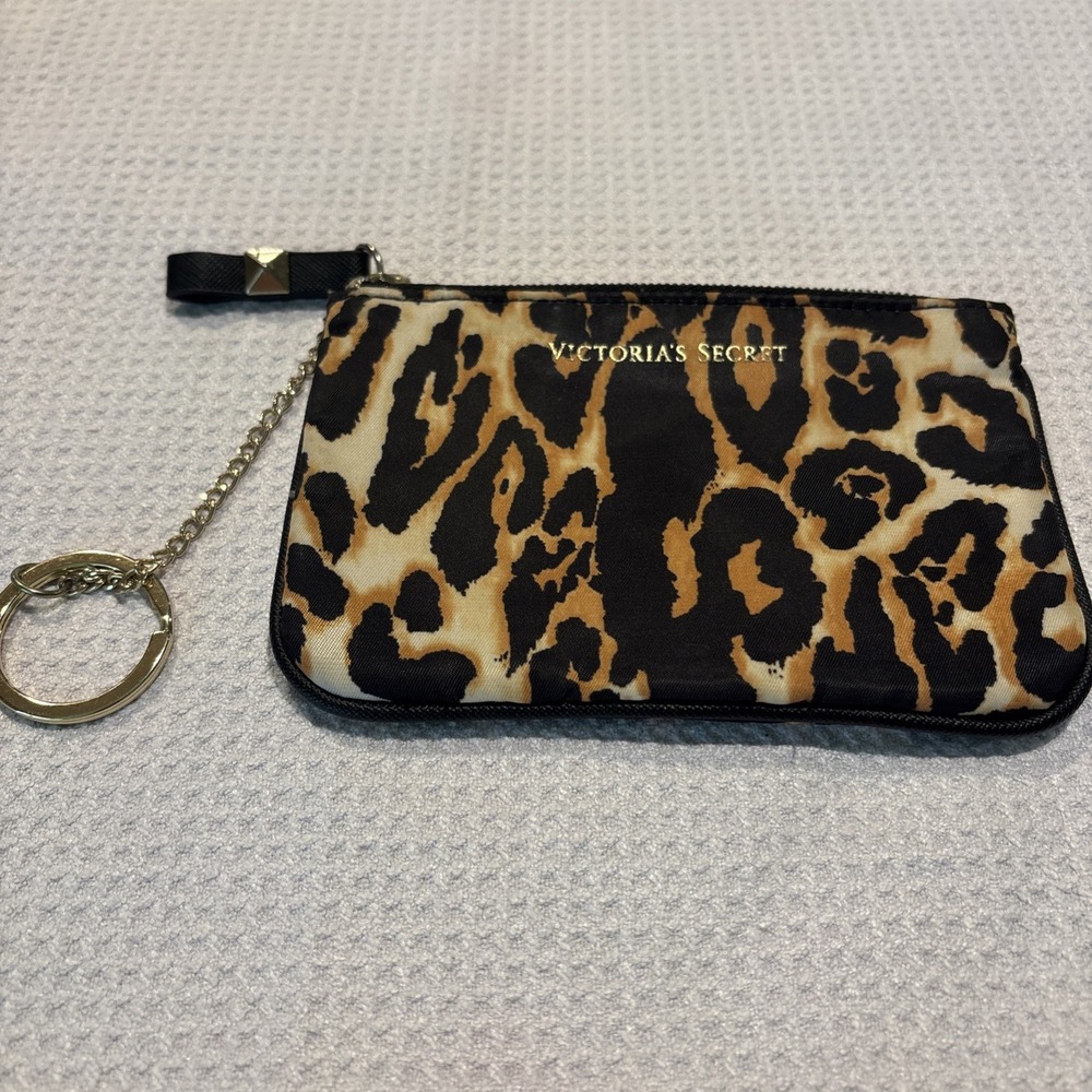 Victoria's Secret Loapard Keychain Wallet